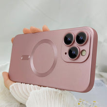Načítať obrázok do zobrazovača galérie, Camera Lens Protect MagSafe Silicone Case Pink Ochranný Kryt pre iPhone 13 Pro Max