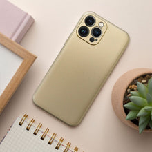 Načítať obrázok do zobrazovača galérie, Metallic Gold Ochranný Kryt pre iPhone 13 Pro Max
