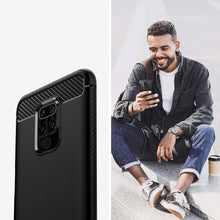 Načítať obrázok do zobrazovača galérie, Carbon Black Ochranný Kryt pre Xiaomi Redmi Note 9