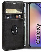 Načítať obrázok do zobrazovača galérie, Knižkové Magnetické Púzdro Black pre Samsung Galaxy S22
