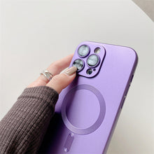 Načítať obrázok do zobrazovača galérie, Camera Lens Protect MagSafe Silicone Case Purple Ochranný Kryt pre iPhone 15 Pro Max
