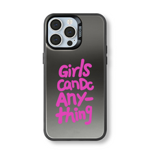 Načítať obrázok do zobrazovača galérie, Girls Can Do Anything Case Black Ochranný Kryt pre iPhone 15 Pro
