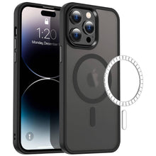 Načítať obrázok do zobrazovača galérie, Matte MagSafe Case Black Ochranný Kryt pre iPhone 15 Pro Max

