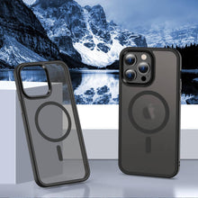 Načítať obrázok do zobrazovača galérie, Matte MagSafe Case Black Ochranný Kryt pre iPhone 15 Pro Max
