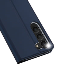 Načítať obrázok do zobrazovača galérie, Knižkové Magnetické Púzdro Blue pre Samsung Galaxy S21 FE 5G

