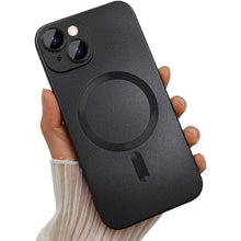Načítať obrázok do zobrazovača galérie, Camera Lens Protect MagSafe Silicone Case Black Ochranný Kryt pre iPhone 14
