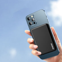 Načítať obrázok do zobrazovača galérie, Magsafe Powerbank 5000mAh - Čierna
